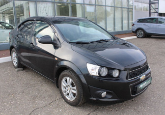 Подержанный автомобиль Chevrolet Aveo Sedan 2013 года (1 фото)