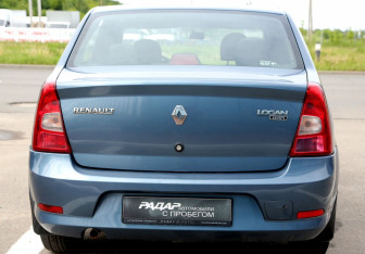 Подержанный автомобиль Renault Logan Sedan 2014 года (5 фото)