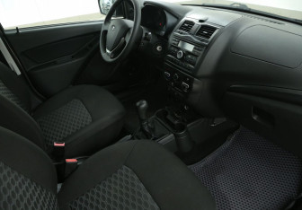 Подержанный автомобиль LADA (ВАЗ) Granta Sedan 2021 года (9 фото)