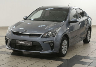 Подержанный автомобиль Kia Rio Sedan 2019 года (8 фото)