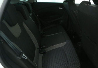 Подержанный автомобиль Renault Kaptur 2019 года (11 фото)