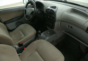Подержанный автомобиль LADA (ВАЗ) Kalina Wagon 2012 года (9 фото)