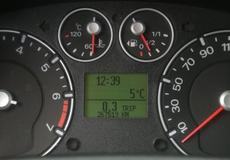 Подержанный автомобиль Ford Fusion 2008 года (17 фото)