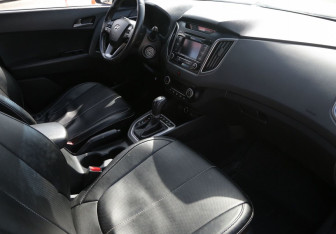 Подержанный автомобиль Hyundai Creta 2016 года (9 фото)