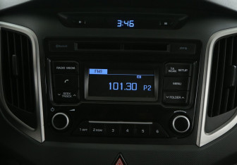 Подержанный автомобиль Hyundai Creta 2017 года (13 фото)