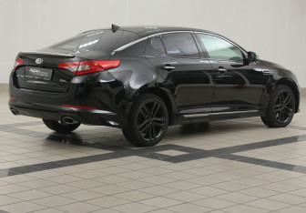 Подержанный автомобиль Kia Optima Sedan 2012 года (4 фото)