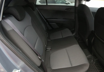 Подержанный автомобиль Hyundai Creta 2019 года (11 фото)