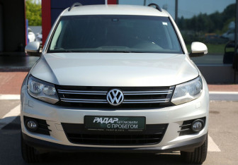 Подержанный автомобиль Volkswagen Tiguan 2012 года (2 фото)