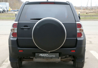 Подержанный автомобиль Suzuki Grand Vitara 2006 года (5 фото)