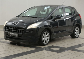 Подержанный автомобиль Peugeot 3008 2011 года (8 фото)