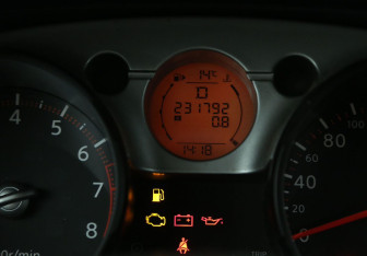 Подержанный автомобиль Nissan Qashqai 2007 года (19 фото)