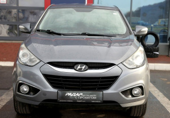 Подержанный автомобиль Hyundai ix35 2012 года (2 фото)