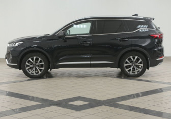 Подержанный автомобиль Chery Tiggo 7 Pro 2022 года (7 фото)