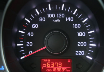 Подержанный автомобиль Kia Rio Sedan 2014 года (19 фото)