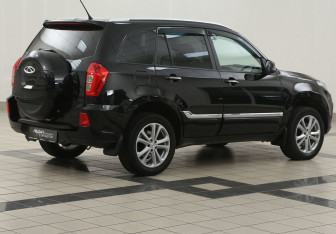 Подержанный автомобиль Chery Tiggo 3 2017 года (4 фото)