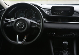 Подержанный автомобиль Mazda 6 Sedan 2019 года (14 фото)