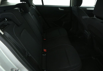 Подержанный автомобиль Ford Focus Wagon 2019 года (11 фото)