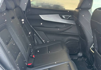 Подержанный автомобиль Chery Tiggo 7 Pro Max 2023 года (11 фото)