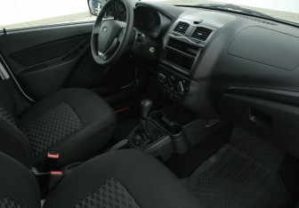 Подержанный автомобиль LADA (ВАЗ) Granta Hatchback 2021 года (9 фото)