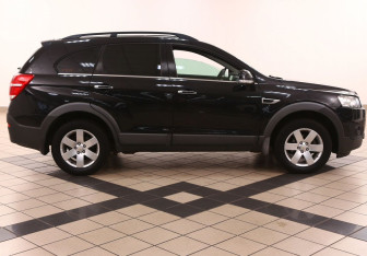 Подержанный автомобиль Chevrolet Captiva 2014 года (4 фото)