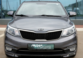 Подержанный автомобиль Kia Rio Sedan 2017 года (2 фото)
