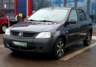 Подержанный автомобиль Renault Logan Sedan 2007 года (3 фото)