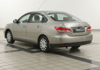 Подержанный автомобиль Nissan Almera Sedan 2014 года (2 фото)