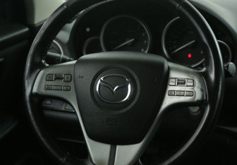 Подержанный автомобиль Mazda 6 Sedan 2008 года (16 фото)
