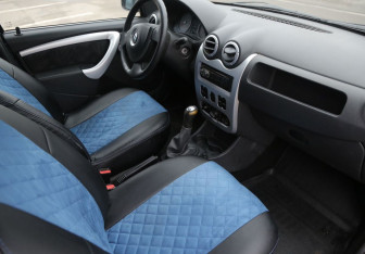 Подержанный автомобиль Renault Logan Sedan 2013 года (9 фото)