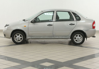 Подержанный автомобиль LADA (ВАЗ) Kalina Sedan 2010 года (7 фото)