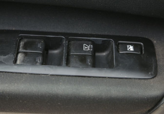 Подержанный автомобиль Nissan Qashqai+2 2012 года (17 фото)