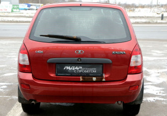 Подержанный автомобиль LADA (ВАЗ) Kalina Wagon 2010 года (5 фото)