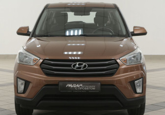 Подержанный автомобиль Hyundai Creta 2018 года (6 фото)