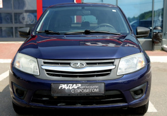 Подержанный автомобиль LADA (ВАЗ) Granta Liftback 2015 года (2 фото)