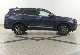 Подержанный автомобиль Chery Tiggo 8 Pro Max 2023 года (5 фото)