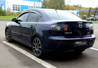 Подержанный автомобиль Mazda 3 Sedan 2008 года (4 фото)