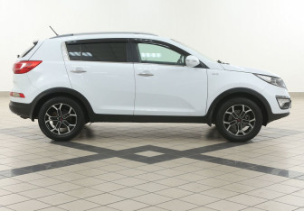 Подержанный автомобиль Kia Sportage 2011 года (5 фото)