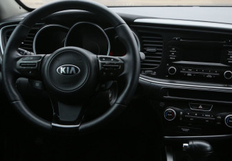 Подержанный автомобиль Kia Optima Sedan 2014 года (14 фото)