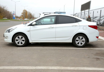 Подержанный автомобиль Hyundai Solaris Sedan 2016 года (8 фото)
