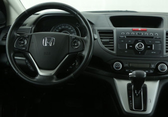 Подержанный автомобиль Honda CR-V 2013 года (14 фото)