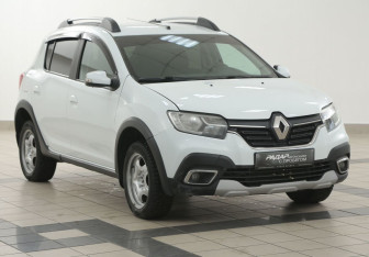 Подержанный автомобиль Renault Sandero 2020 года (1 фото)