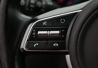 Подержанный автомобиль Kia Sportage 2019 года (27 фото)
