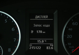 Подержанный автомобиль Volkswagen Tiguan 2012 года (18 фото)