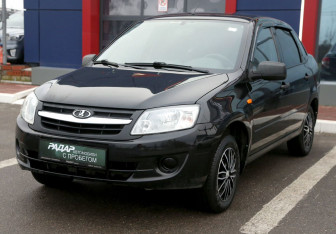 Подержанный автомобиль LADA (ВАЗ) Granta Sedan 2014 года (3 фото)