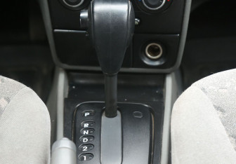 Подержанный автомобиль Kia Spectra Sedan 2009 года (13 фото)