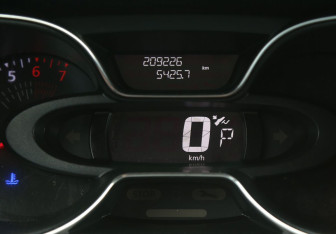Подержанный автомобиль Renault Kaptur 2020 года (19 фото)