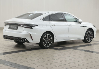 Подержанный автомобиль Chery Arrizo 8 2023 года (4 фото)