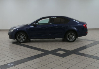 Подержанный автомобиль Skoda Octavia Liftback 2016 года (5 фото)