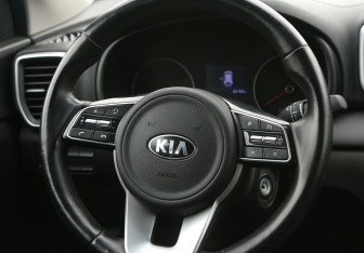 Подержанный автомобиль Kia Sportage 2019 года (28 фото)