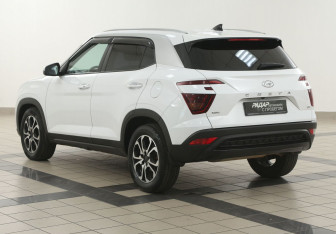 Подержанный автомобиль Hyundai Creta 2021 года (2 фото)